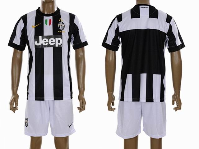 Juventus jerseys-043
